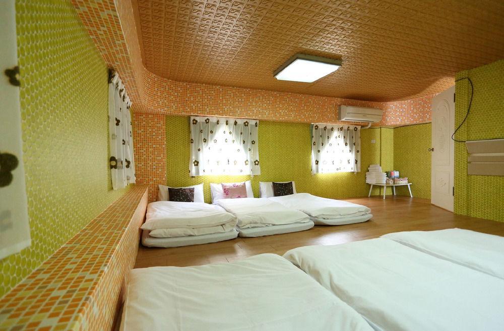 New York B&B Città di Hualien Esterno foto